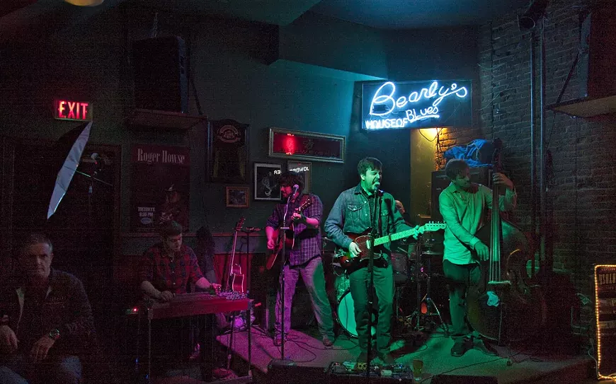 Bearly's House of Blues & Ribs