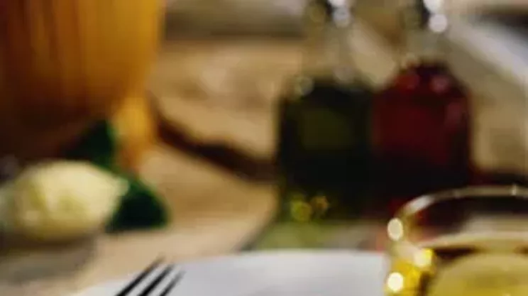 Image: Dinner and a Movie: Il Mio Fratello E Un Figlio Unico (My Brother Is An Only Child)