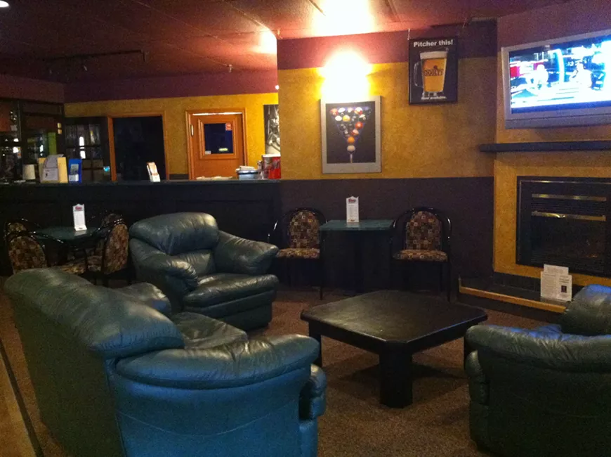 Dooly's 3129 Kempt Road