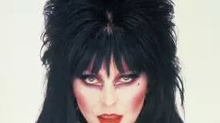Image: Elvira, Mistress of the Dark