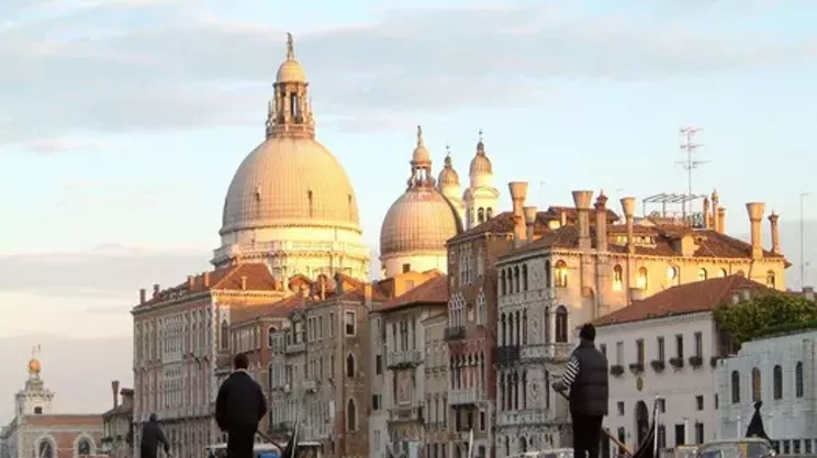 Image: Italian Weekend