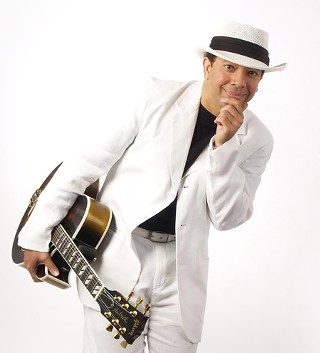 Luis Mario Ochoa featuring Hilario Duran