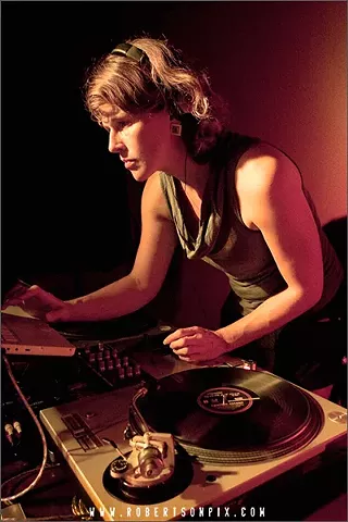 Image: New Year's Eve at the Armview with DJ Anderoc