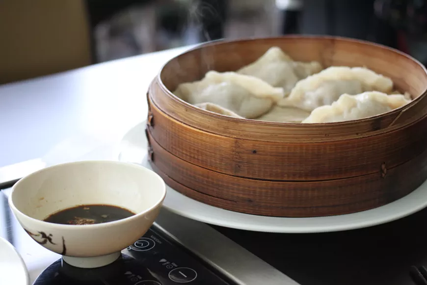 Steaming steam buns