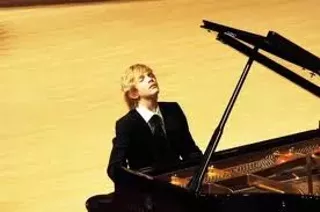 Image: Win a Pair of Tickets to See Piano Prodigy Jan Lisiecki