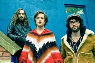 Image: Yukon Blonde w/ Dinosaur Bones