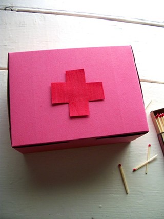 Emergency cupcake kits from Gateaux Rose