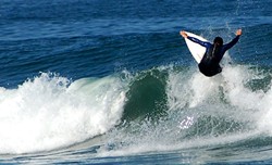 Local surfers object to O'Neill Cold Water Classic