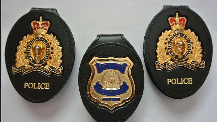Nova Scotia proposes policy for police gear disposal