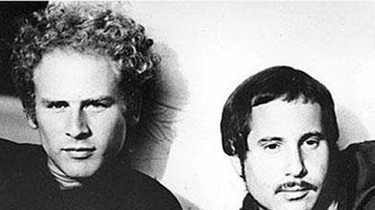 Simon And Garfunkel "postpone tour indefinitely"