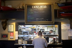 The last days of the old Lion's Head (4)