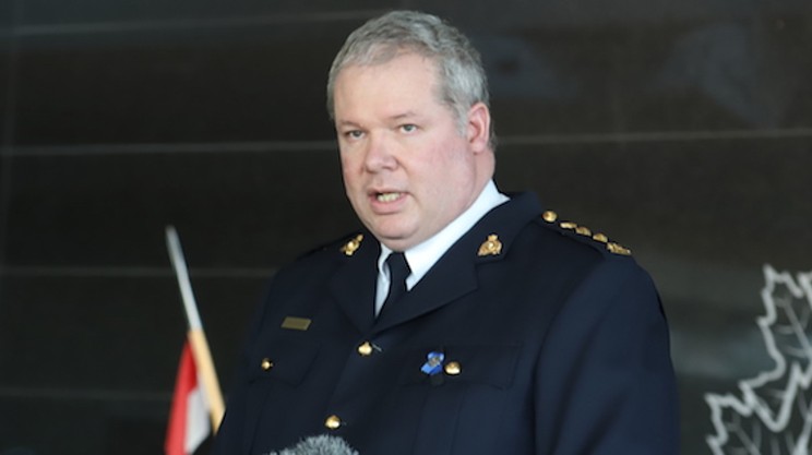 Why didn't Nova Scotia's RCMP use the emergency alert system?